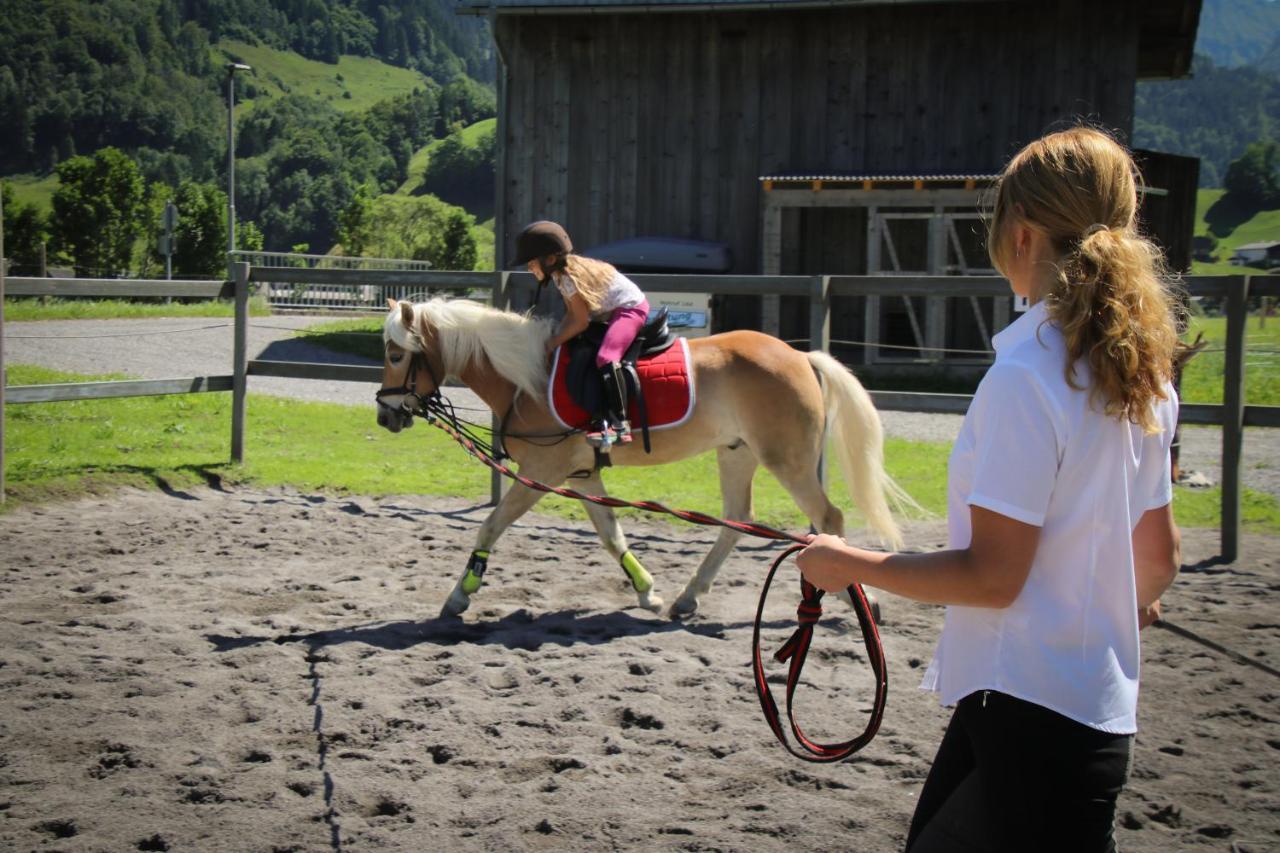 Haus Bergquell Appartement Au (Vorarlberg) Buitenkant foto
